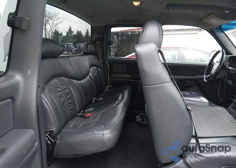 2002 GMC Sierra 1500 Sle from USA, damaged, VIN 2GTEK19T021305945